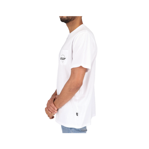 OAKLEY_2029891079177_VIEW2.png