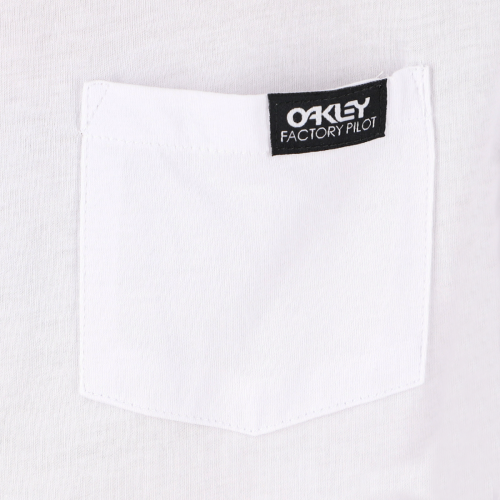 OAKLEY_2029891079870_VIEW4.png