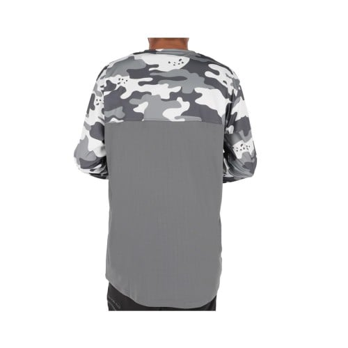 OAKLEY_2029891086441_VIEW3.jpg